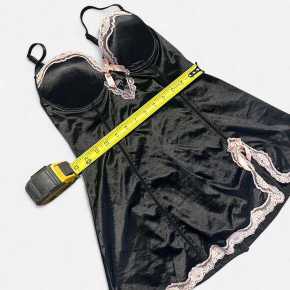 Size m lingerine - Picture 2 of 6